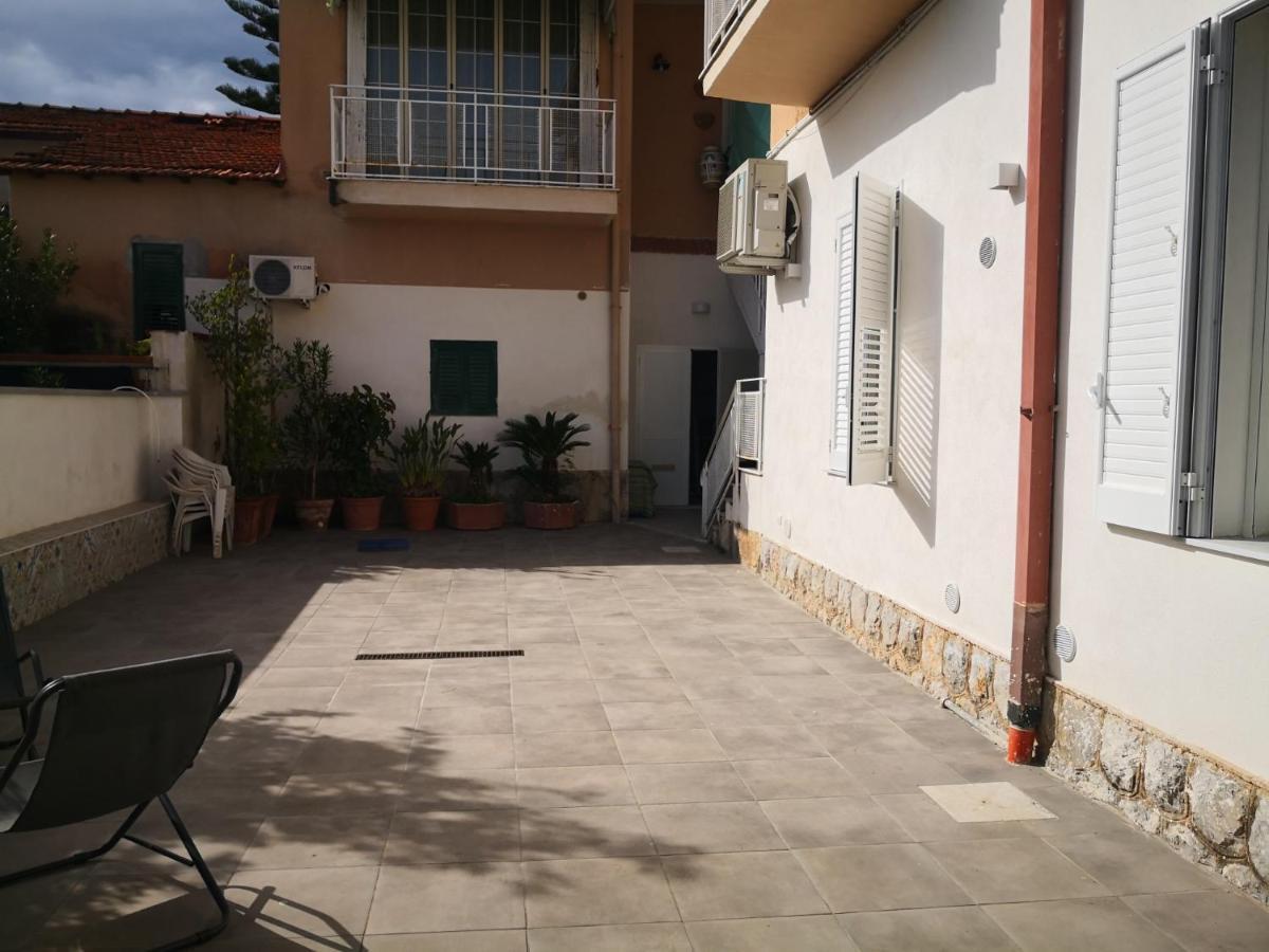 Casa Viola Elegante E Sul Mare Di Mondello Apartment Palermo Exterior foto